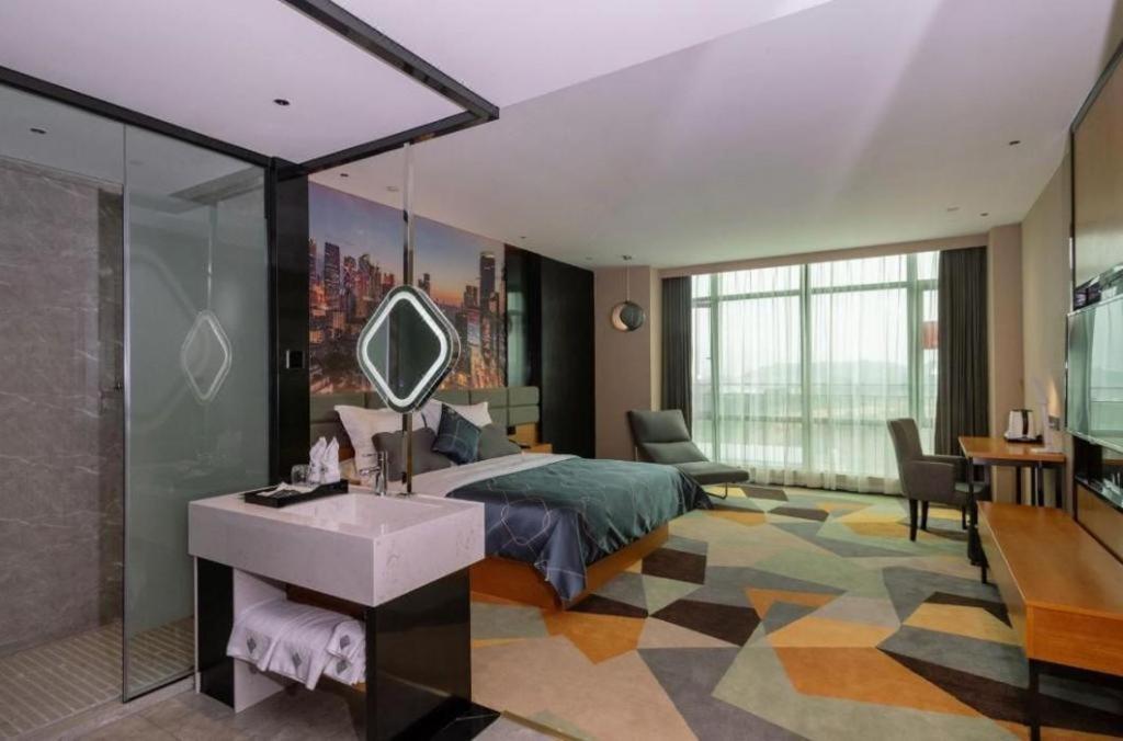 Chonpines Hotel (Guangzhou Rongchuang Wenlvcheng) 33/56