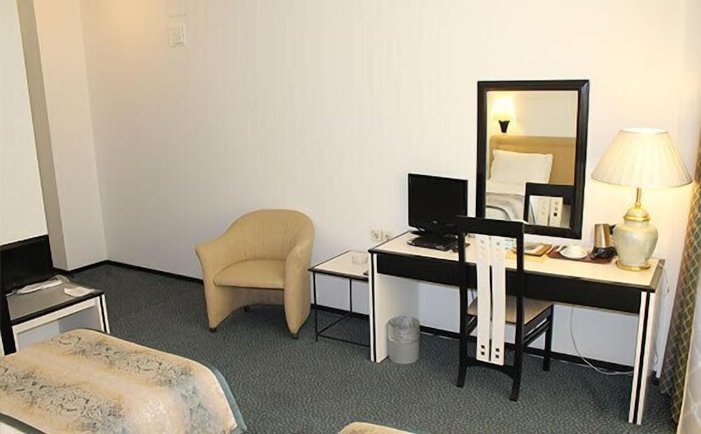 KING HOTEL GUVENLIK 26/30