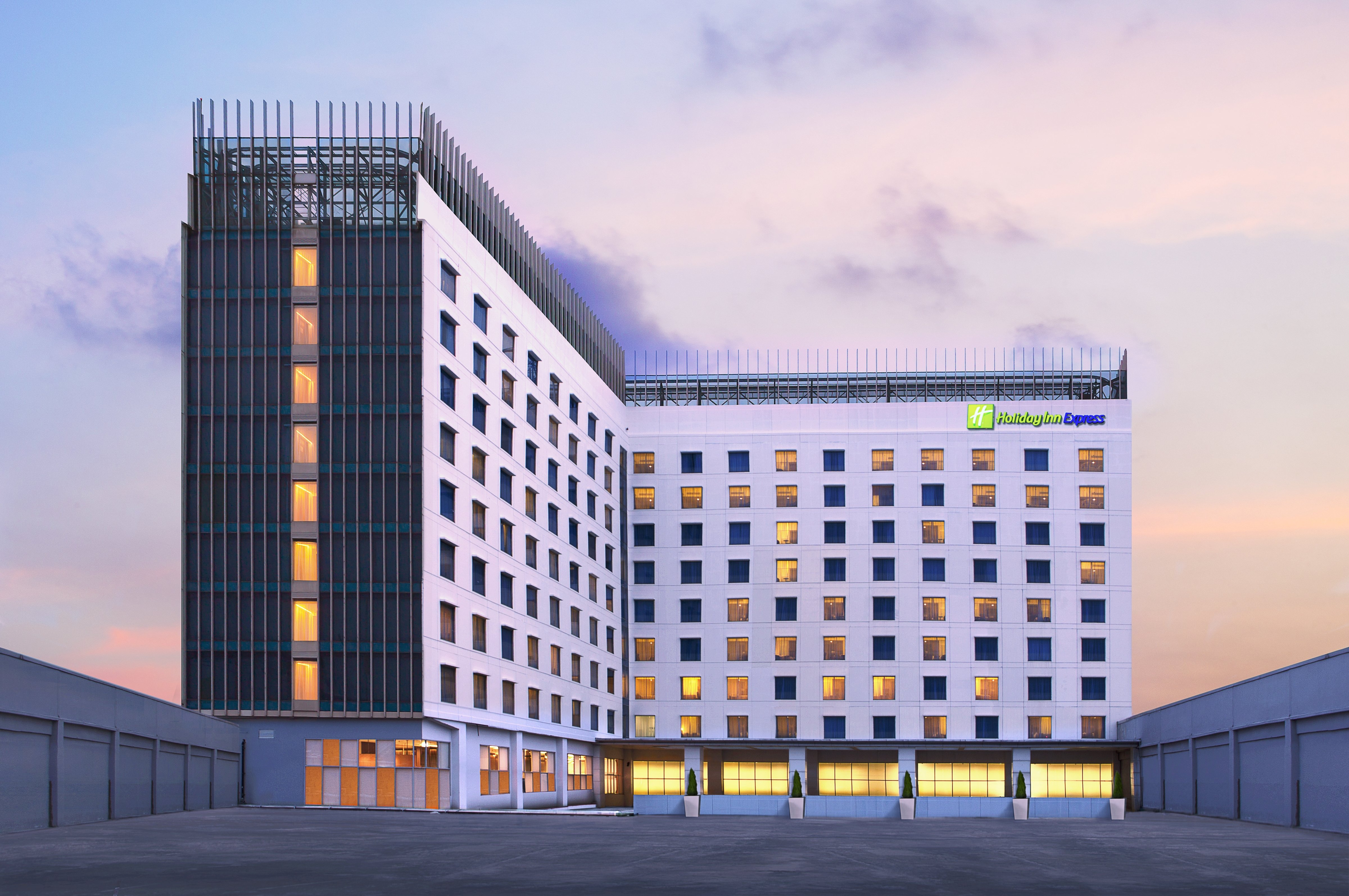 Holiday Inn Express Jakarta Pluit Citygate in JAKARTA