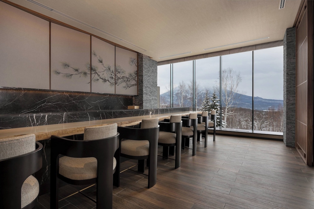 Higashiyama Niseko Village, a Ritz-Carlton Reserve 37/42