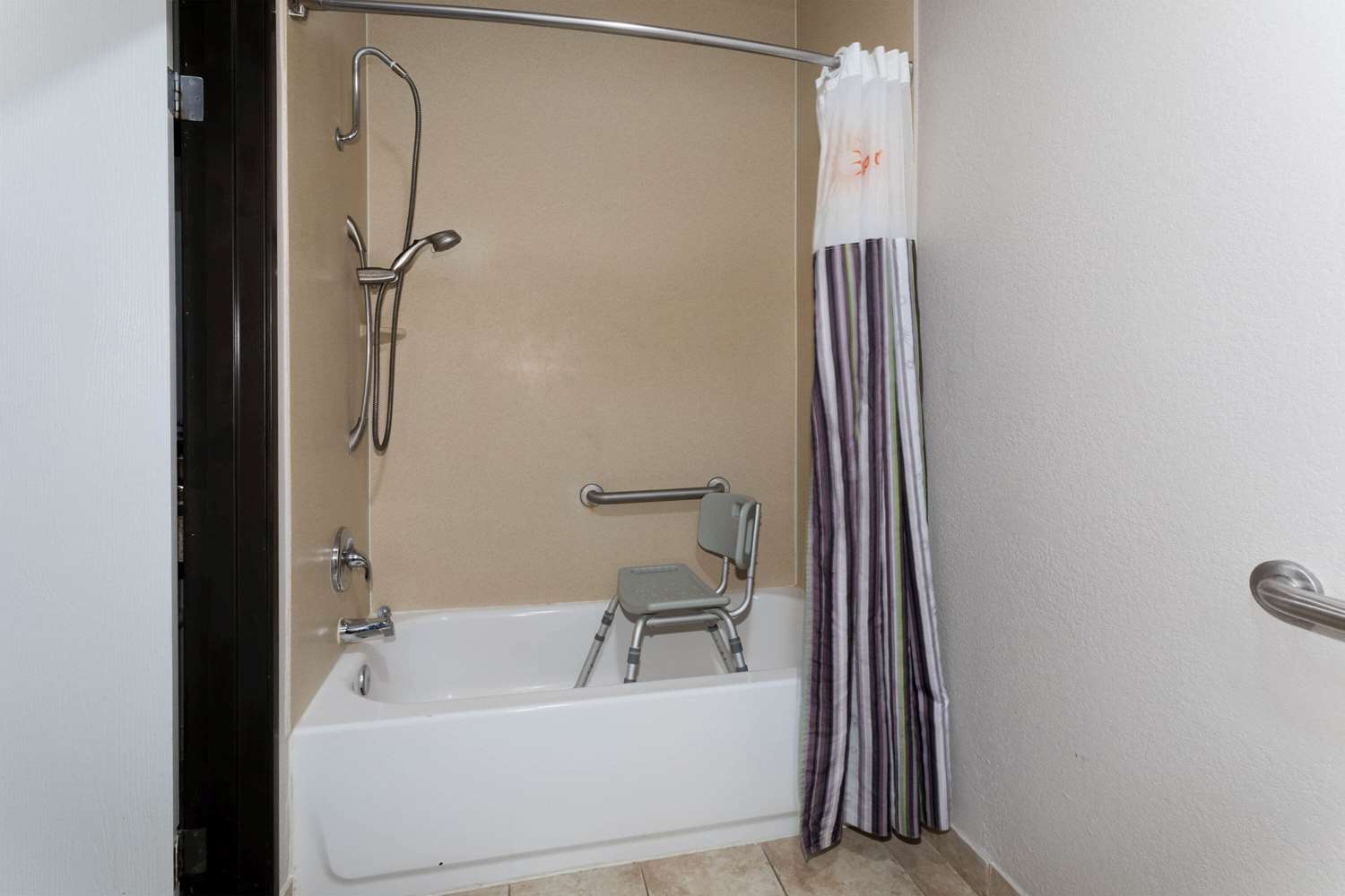 Baymont by Wyndham Henderson-Northeast Denver 53/58