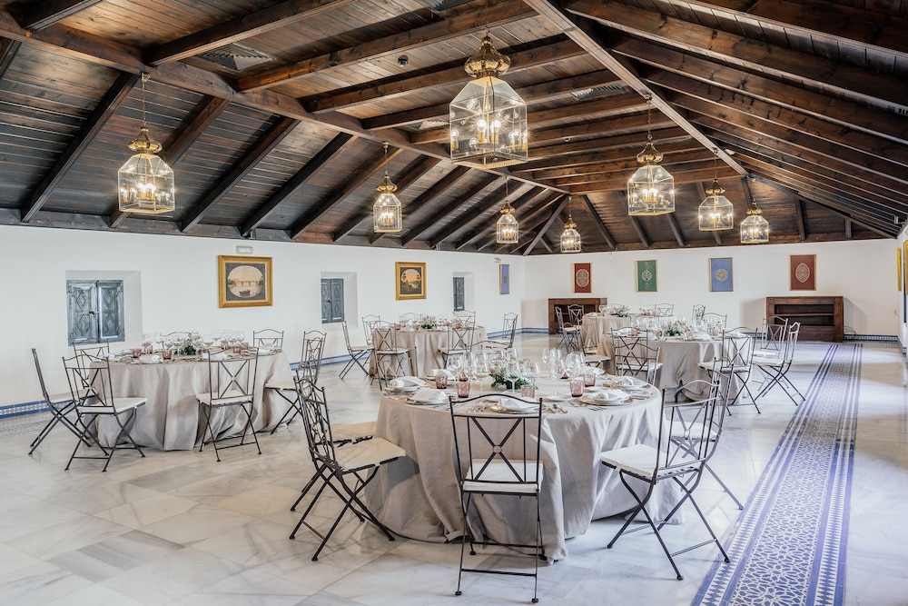 Parador De Carmona 23/40