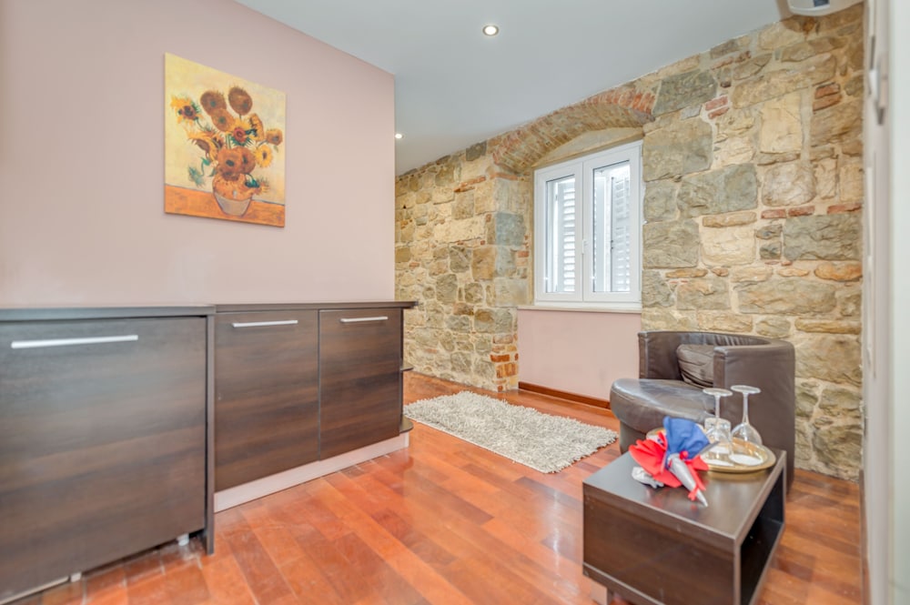 Lobby at Palace Suites Heritage Hotel – Adults Only, SPLIT
