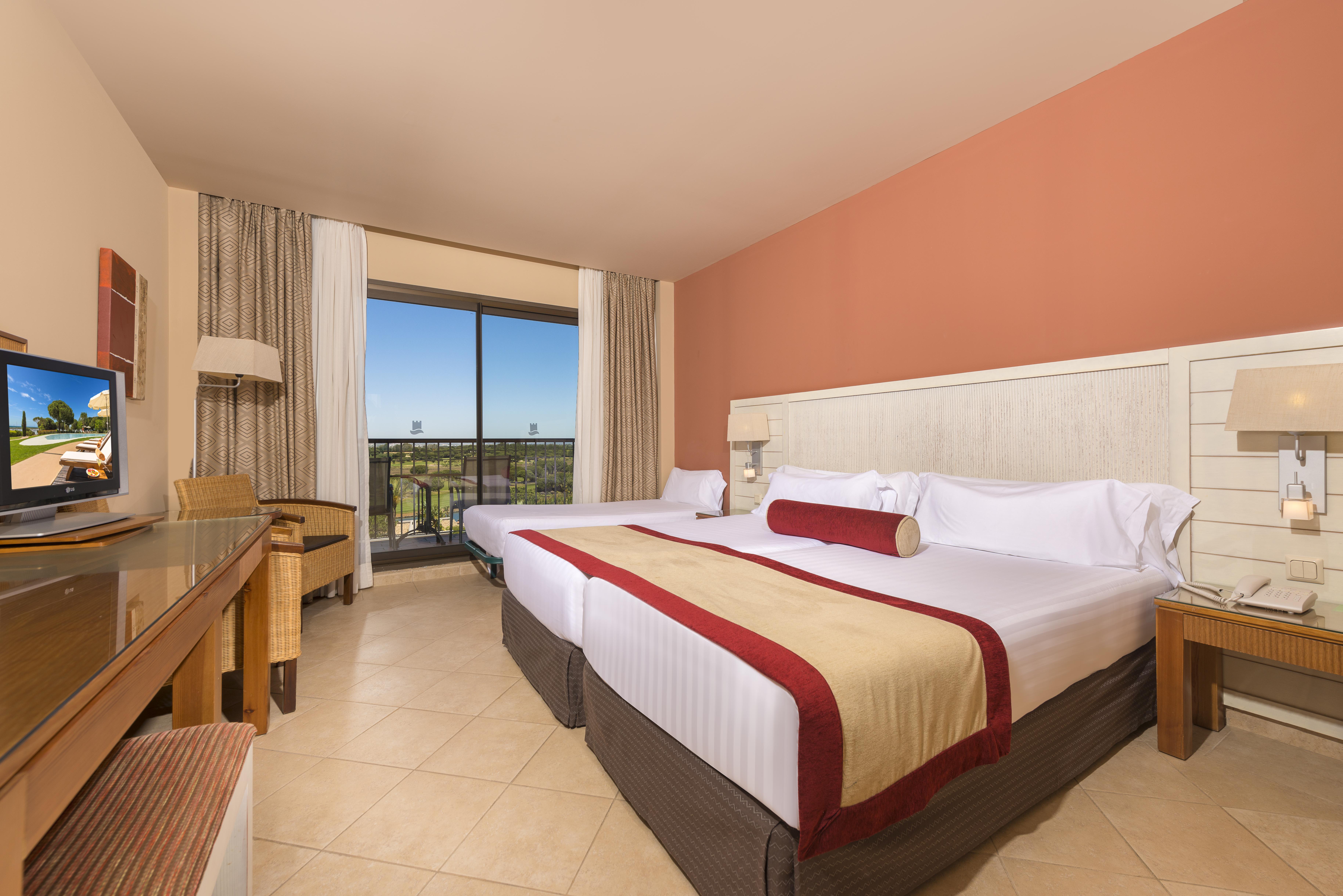 Classic, Double Bed, Balcony or Terrace