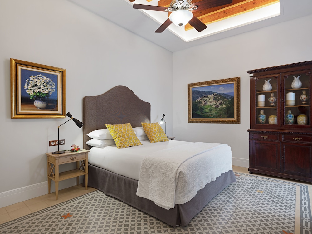 Hotel Gloria de Sant Jaume 18/71