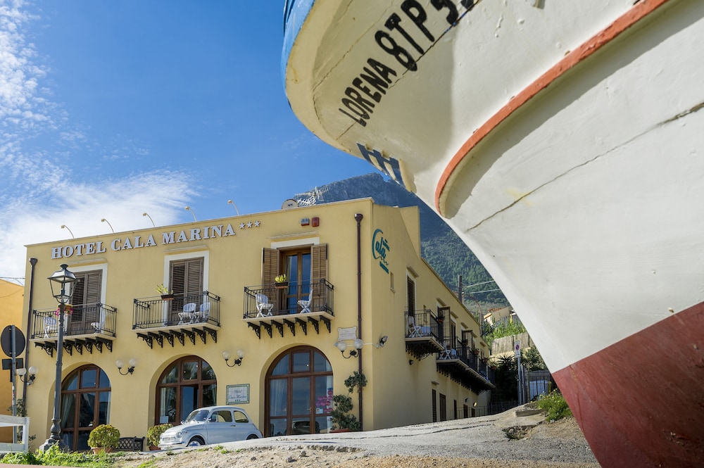 HOTEL CALA MARINA 6/72