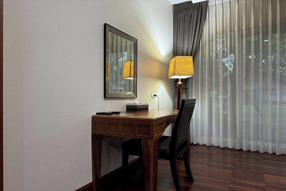 Taman Spa Resort 60/70