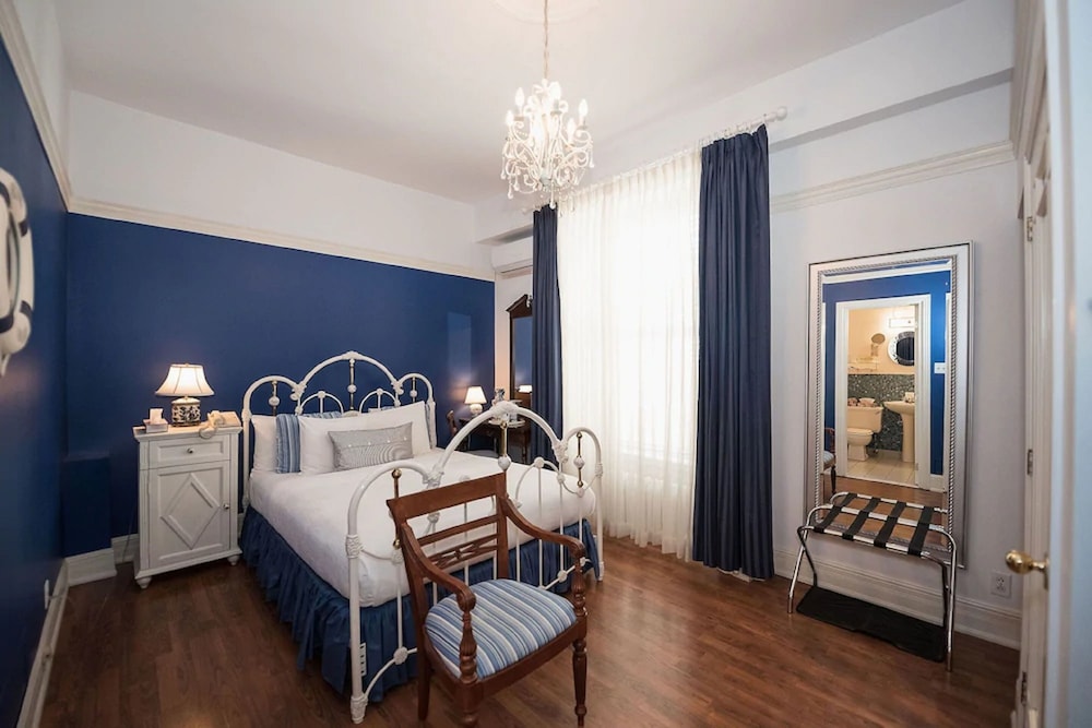 Manoir Sherbrooke 33/71