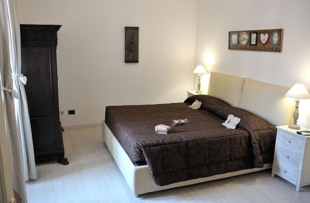 ELITE, DOUBLE BED