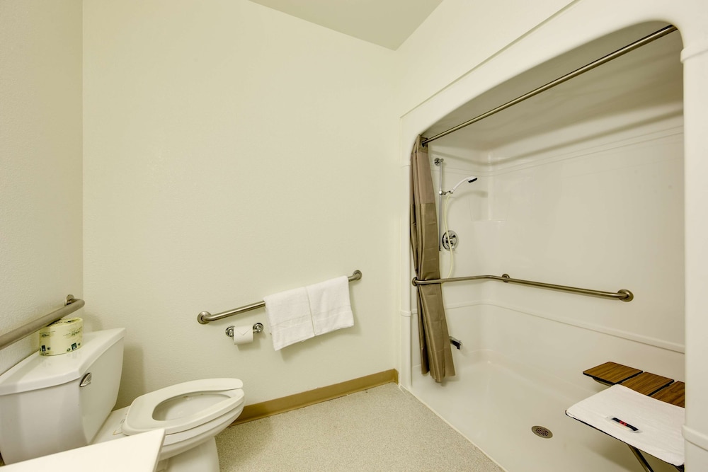 Motel6 Brampton, ON - Toronto 31/33