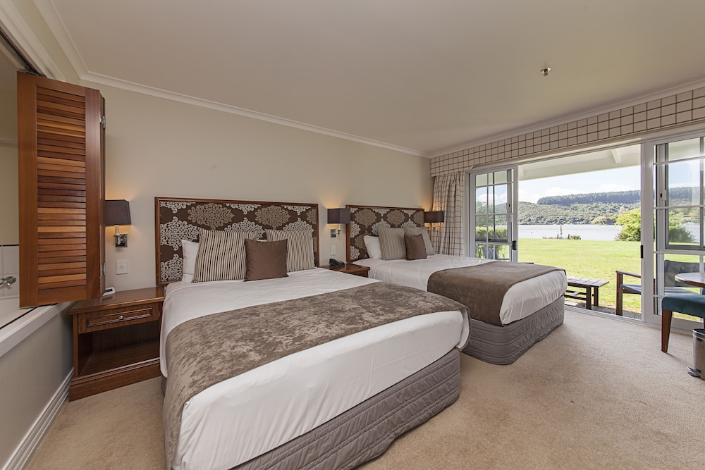 Vr Lake Rotorua Resort 20/75