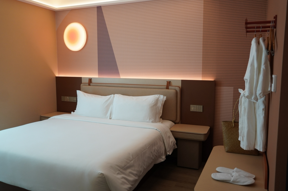 Leston Hotel 17/44