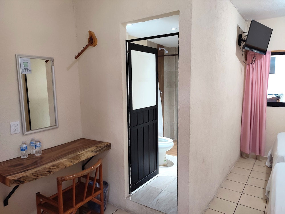 Hotel Ashly 39/57