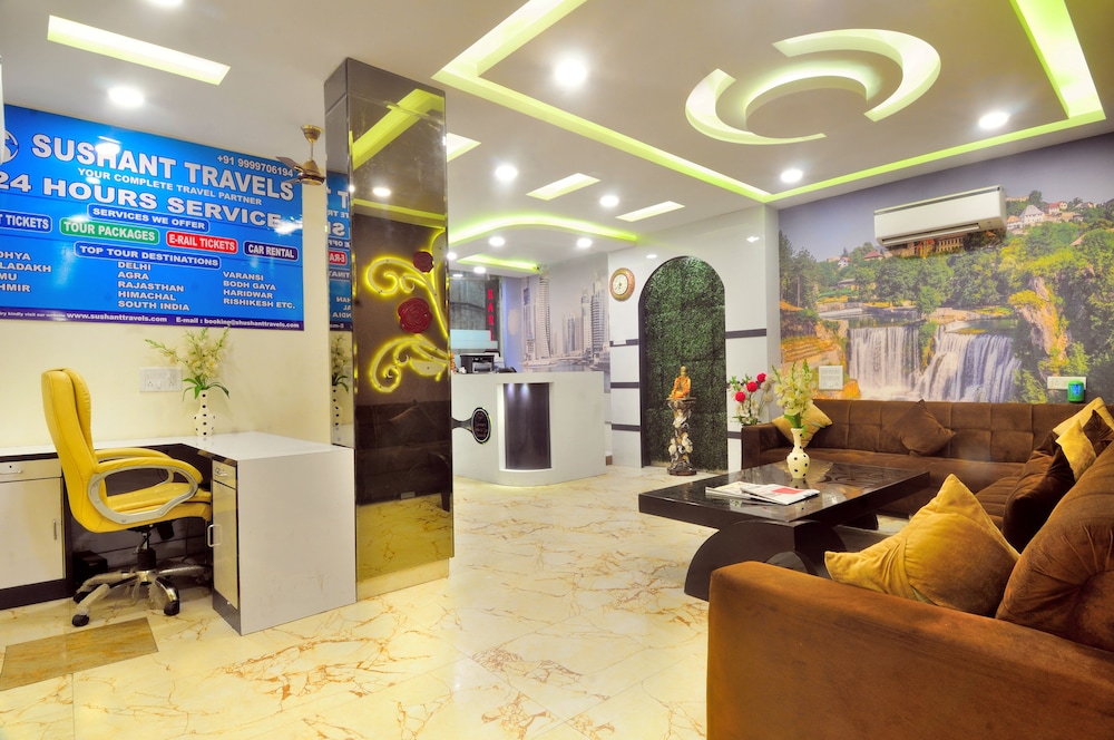 Check In Room RK Ashram 31/37