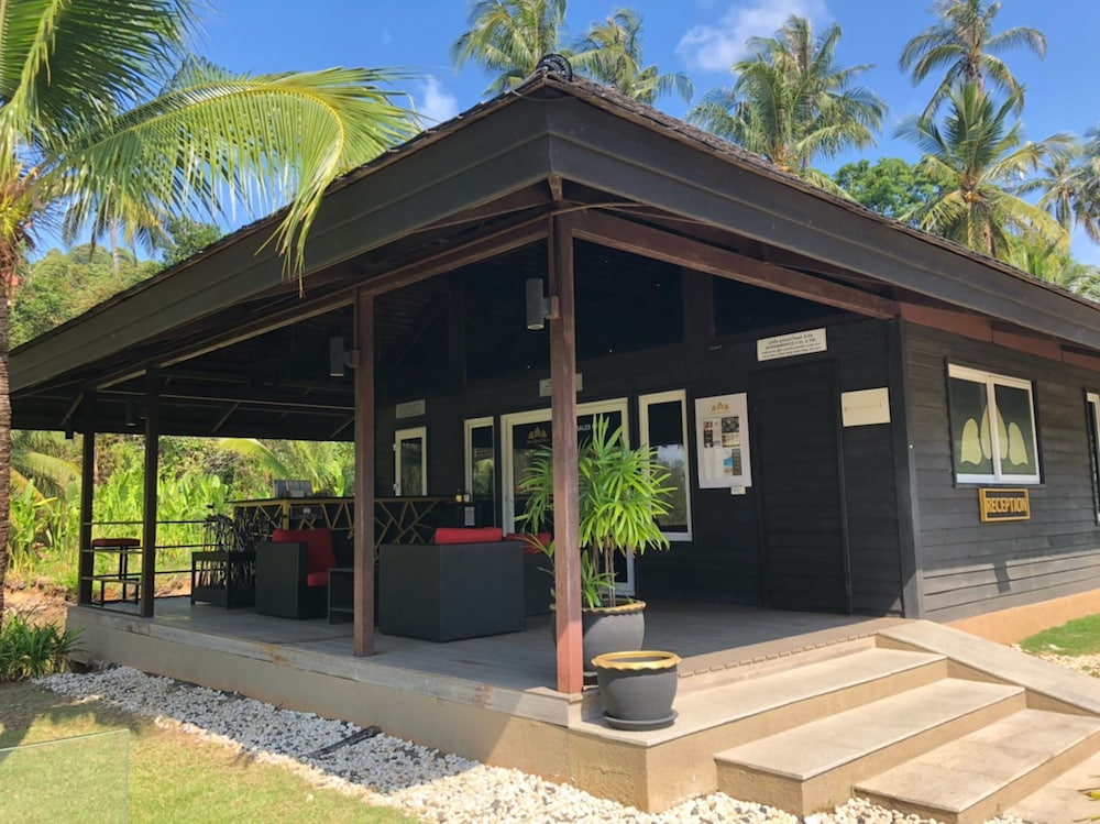 Peninsula Beach Resort 14/49