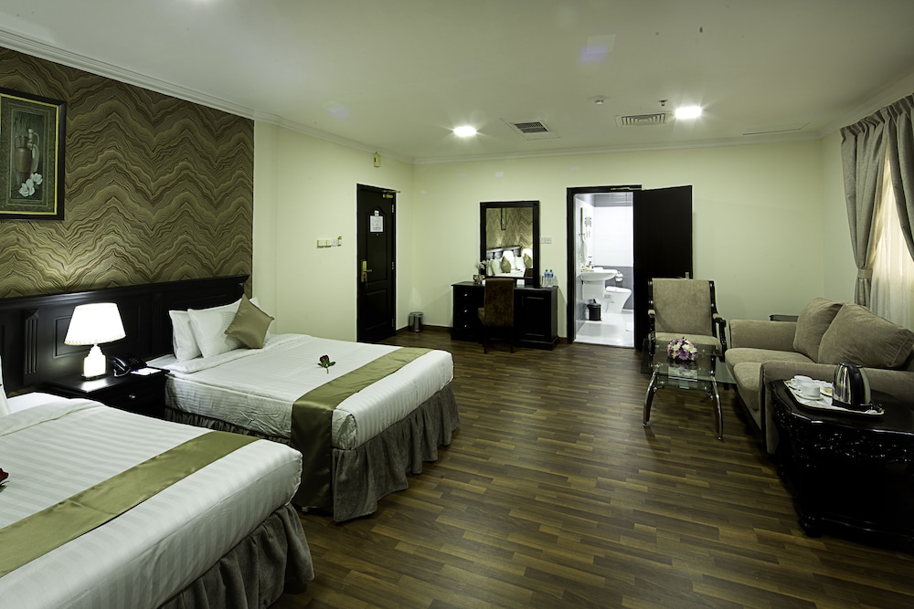 City Point Hotel 11/50