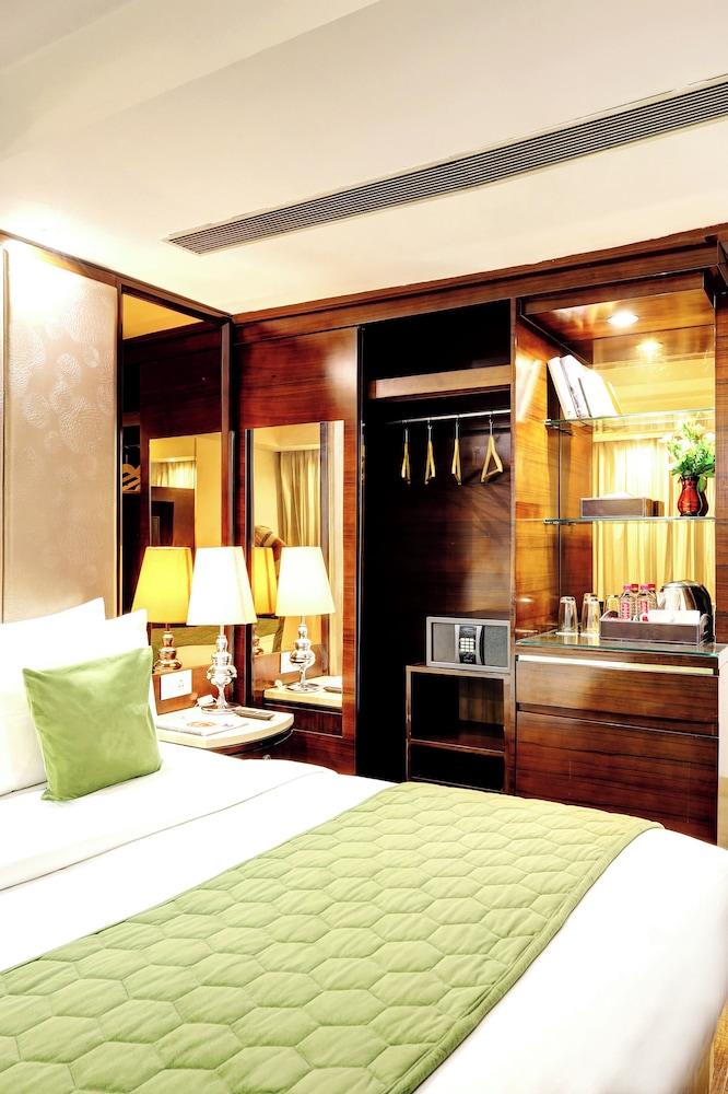 Flute Boutique Hotel 18/48