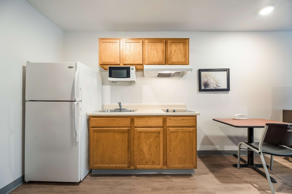 Extended Stay America Select Suites - Ocala 8/42