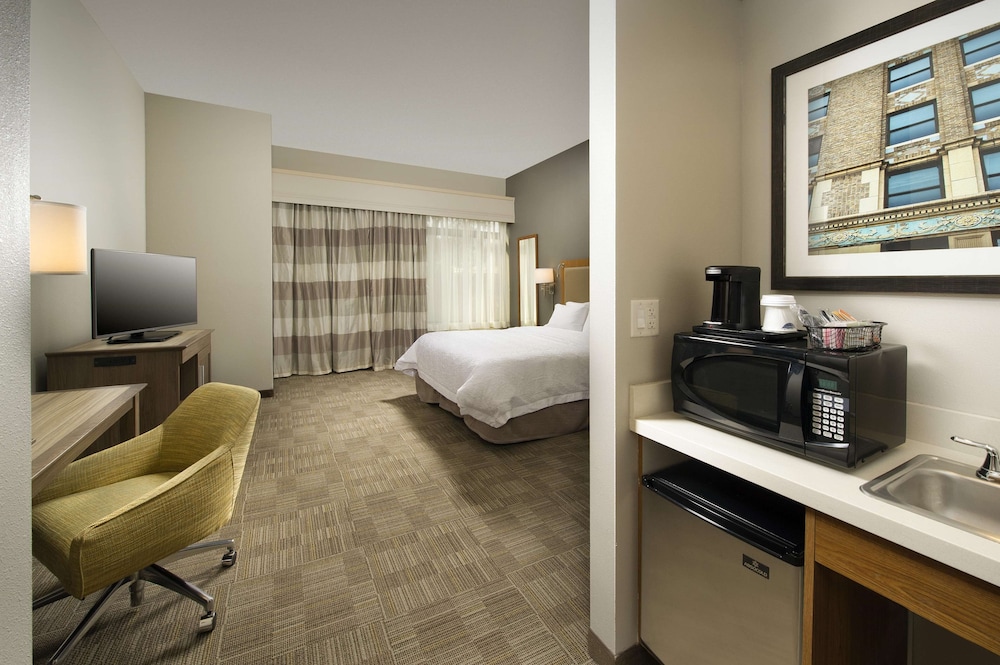 Hampton Inn And Suites San Antonio Northwest Medical Center 19/43
