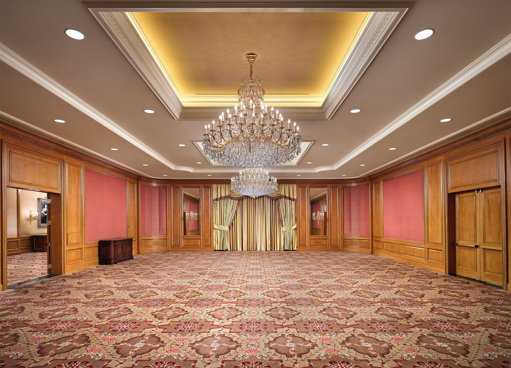 The Grand America Hotel 19/73