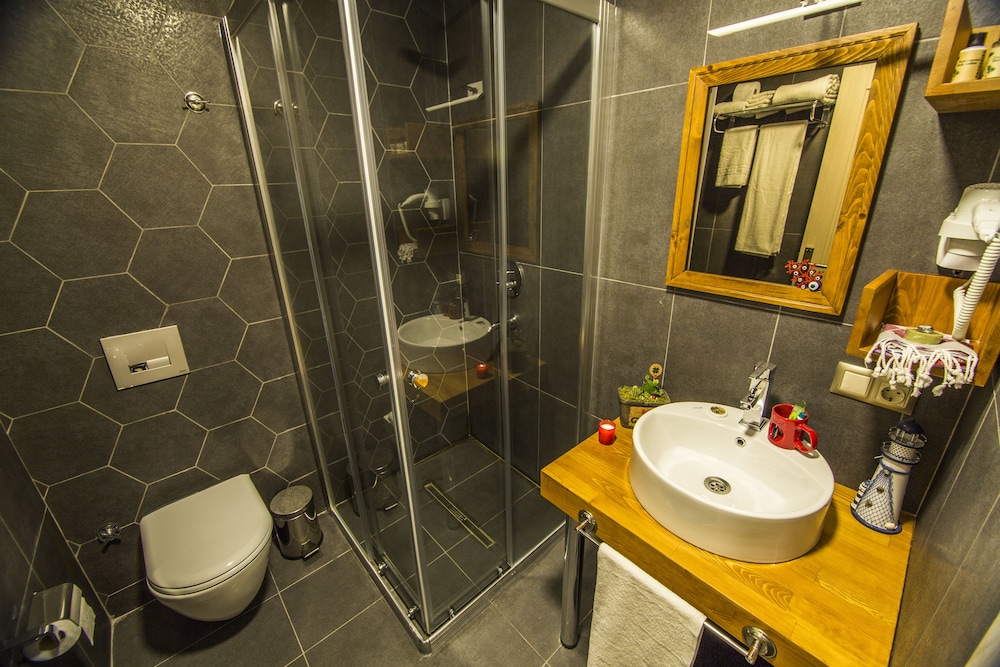 Kuzen Otel - Adults Only 44/50