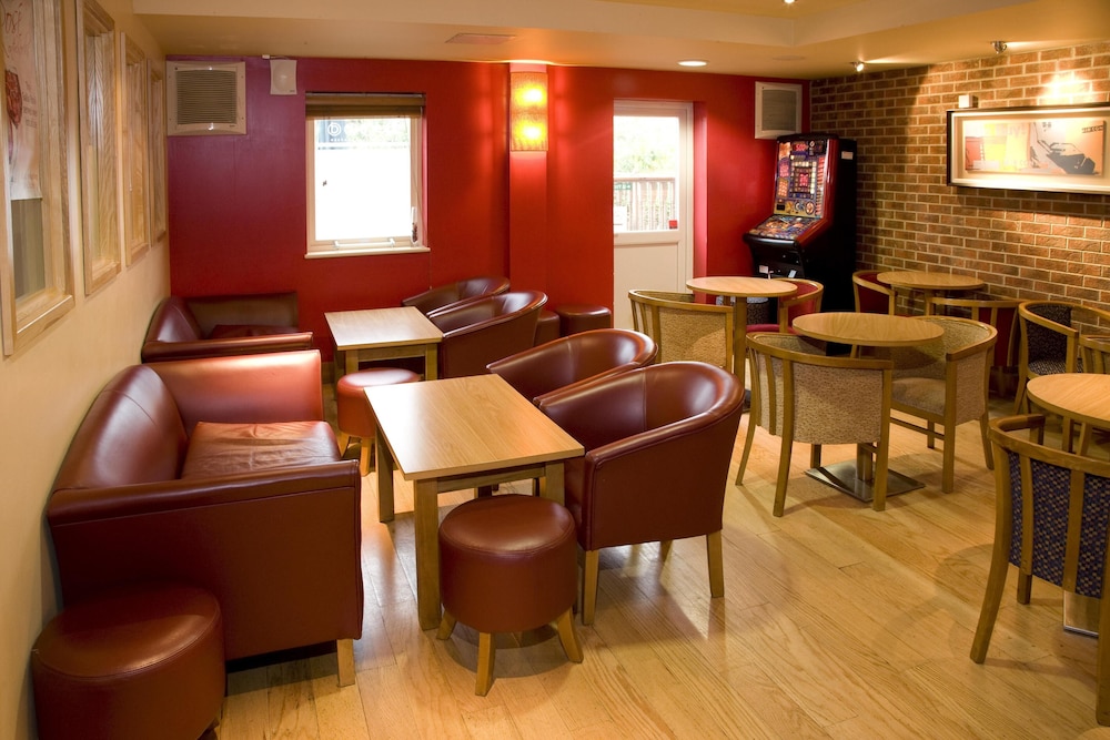 Premier Inn Heathrow Airport (M4/J4) 37/41