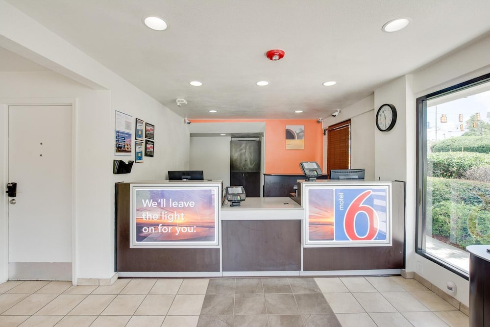 Motel6 Columbus, OH - West 9/58