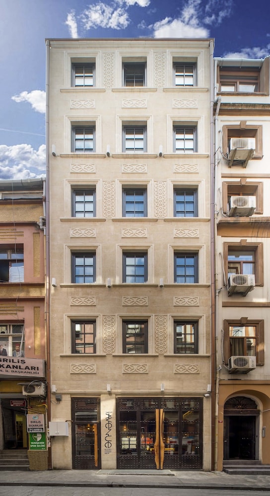Taksim Avenue Hotel 8/50