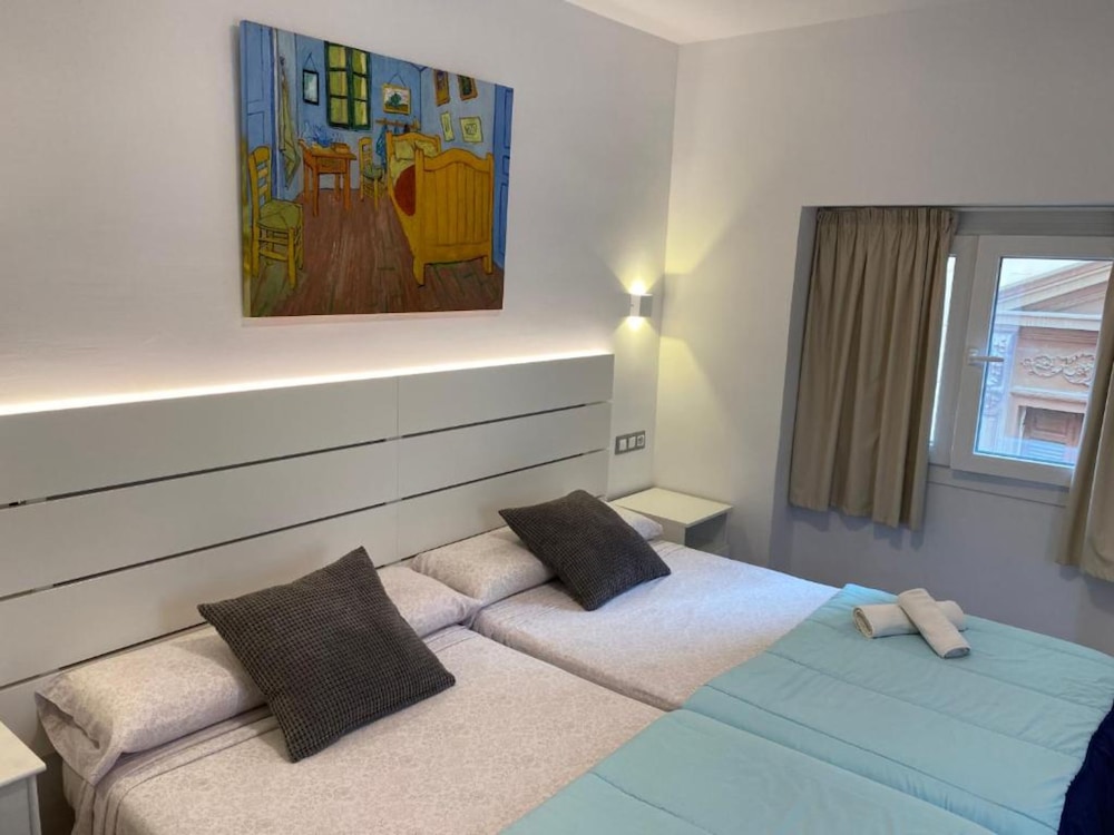 Apartamentos Marques De Guadiaro 1 7/51