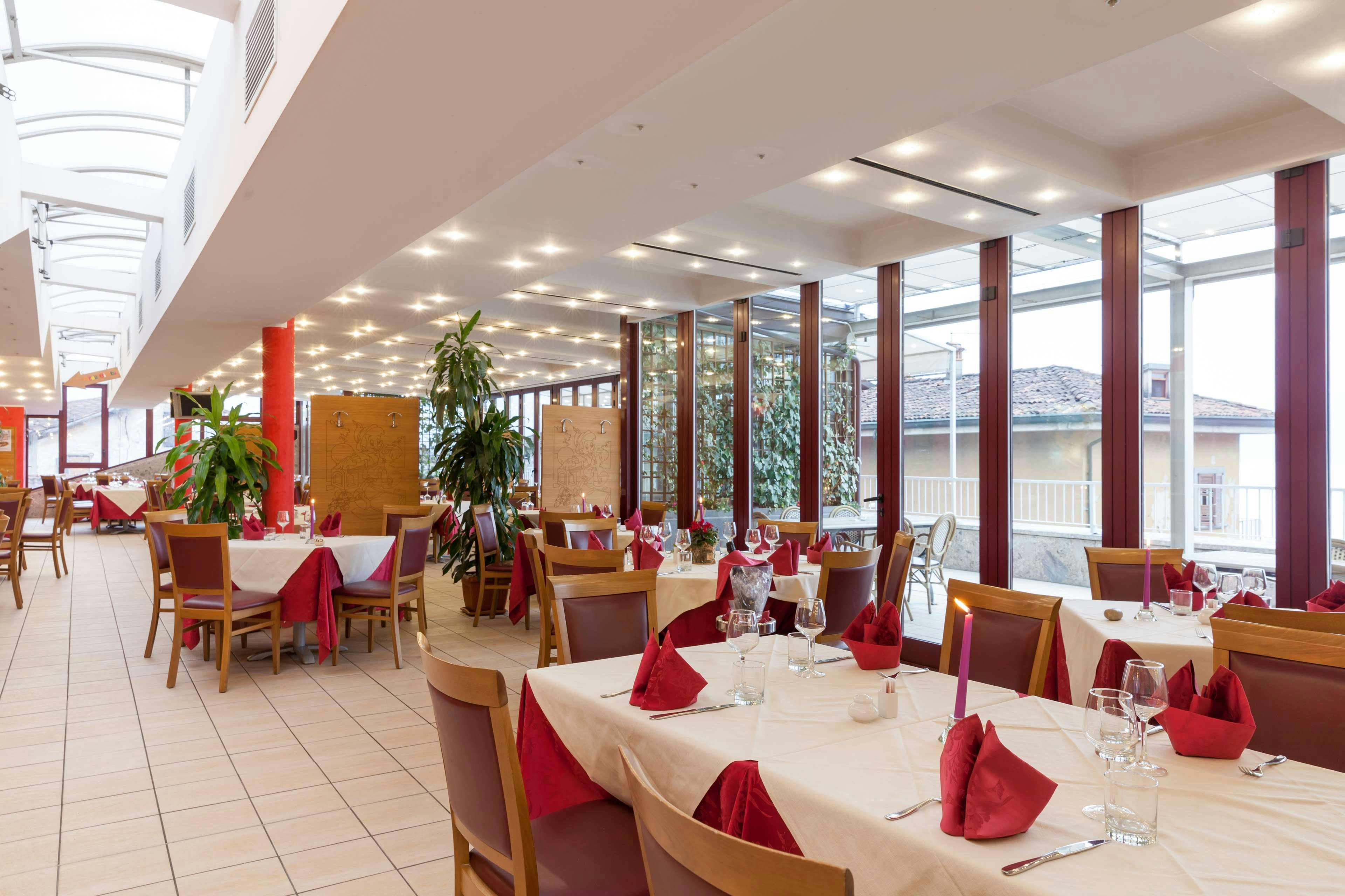 Hotel Lovere Resort And Spa 47/53