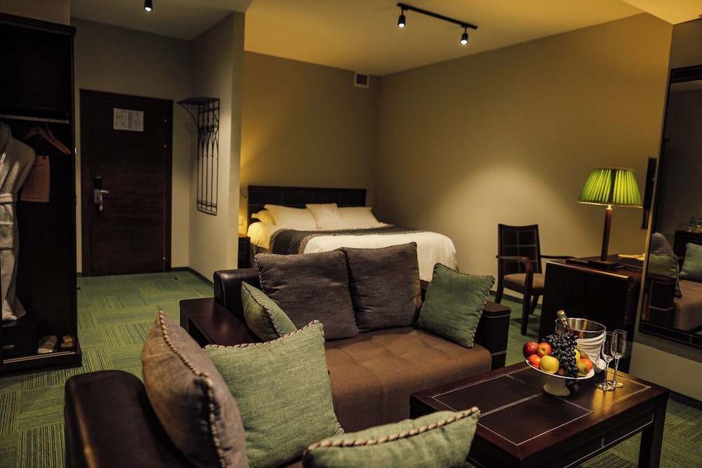 HOTEL DASTAN AKTOBE 33/53