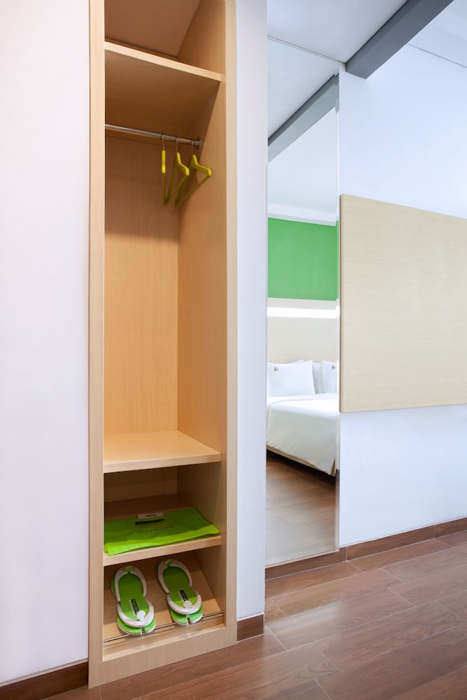 DK Belstar Hotel Belitung 16/36