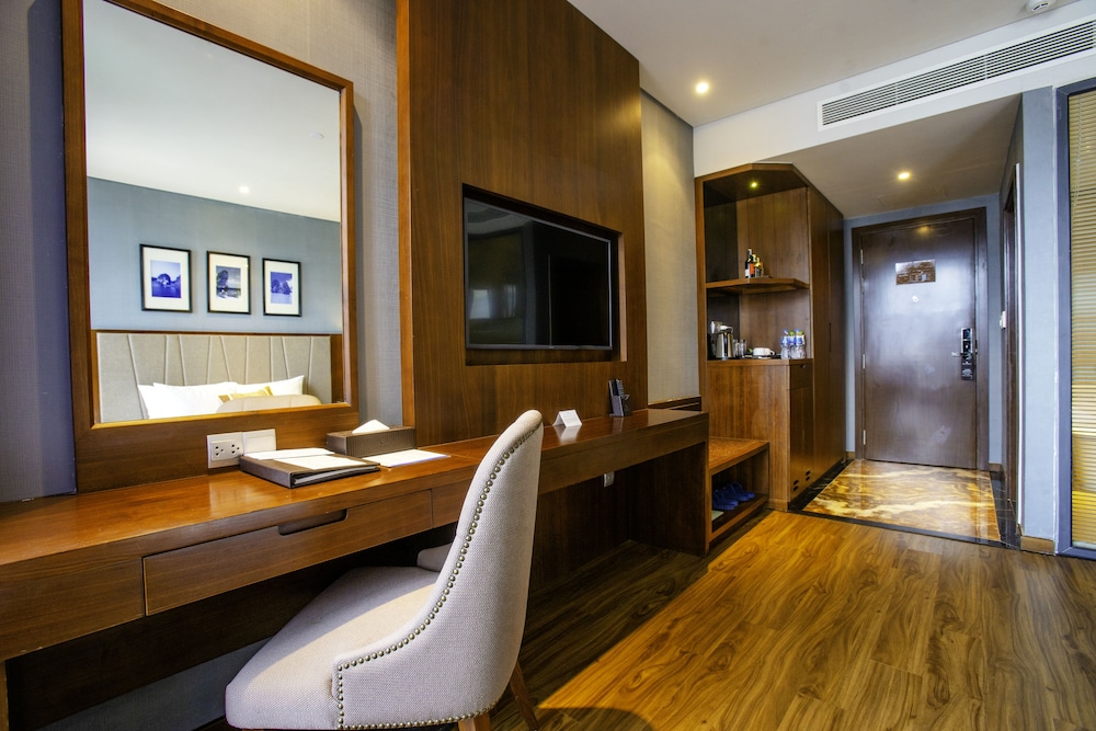 Boton Blue Hotel & Spa 61/71