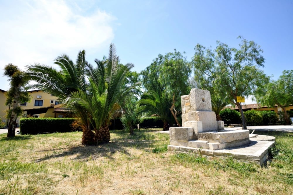 Tenuta San Francesco 60/69