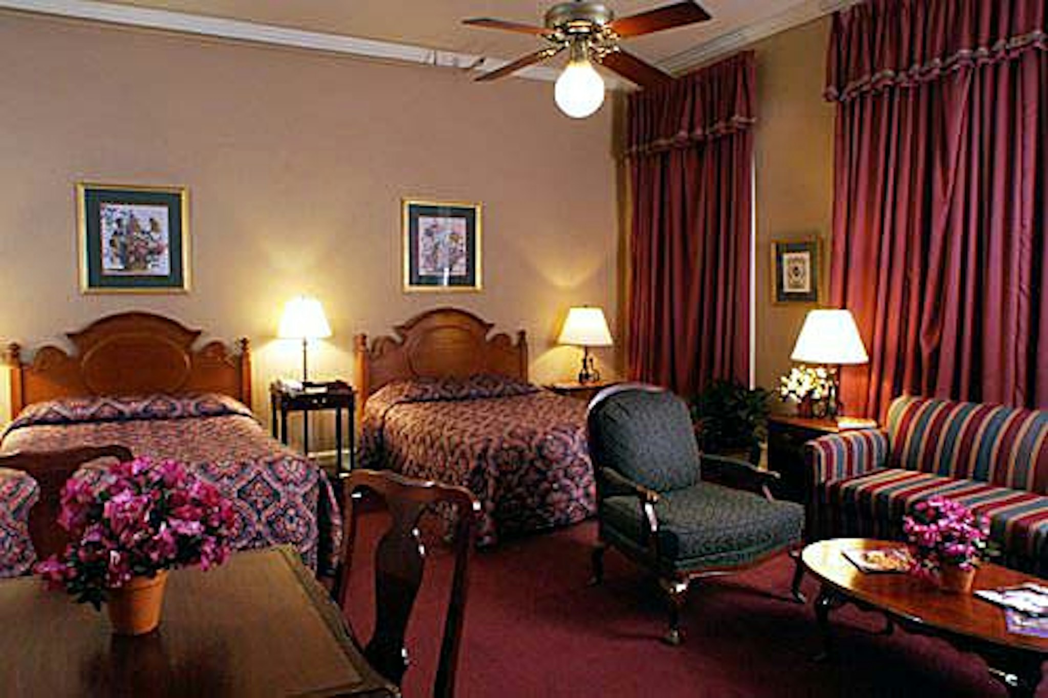 La Galerie Hotel 3/6