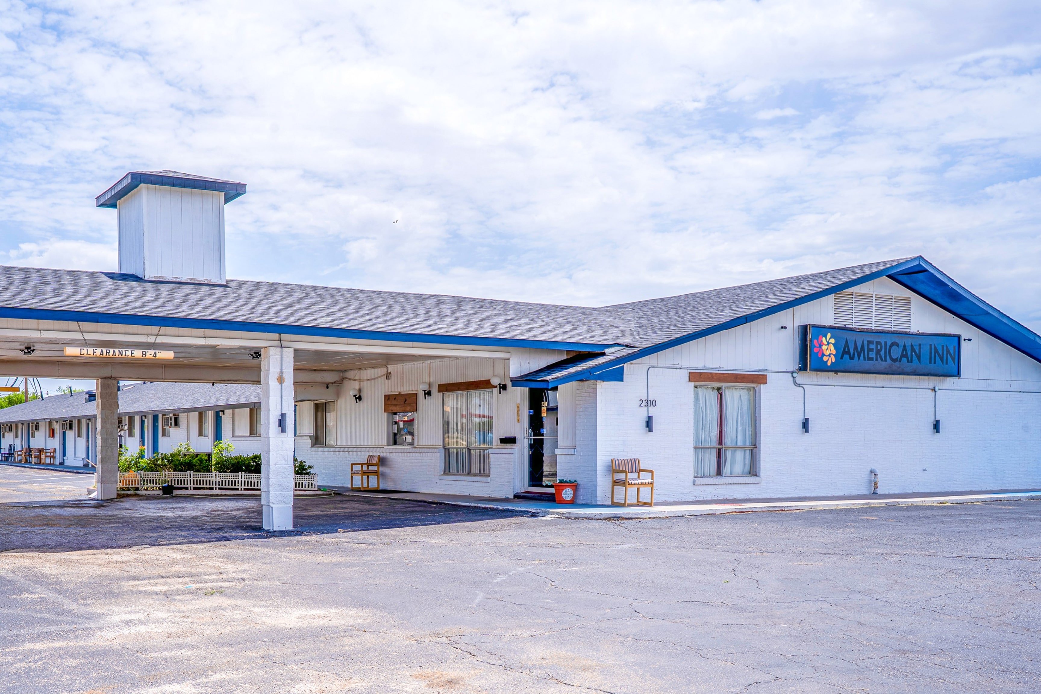 American Inn by OYO Colorado City I-20 27/34