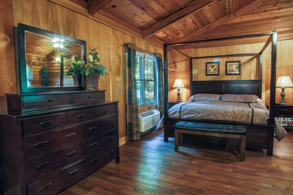 Forrest Hills Mountain Resort 19/72