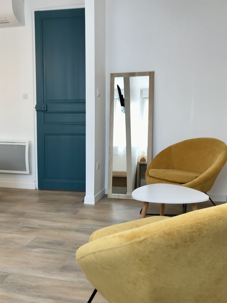 CITOTEL D'ORBIGNY 15/35