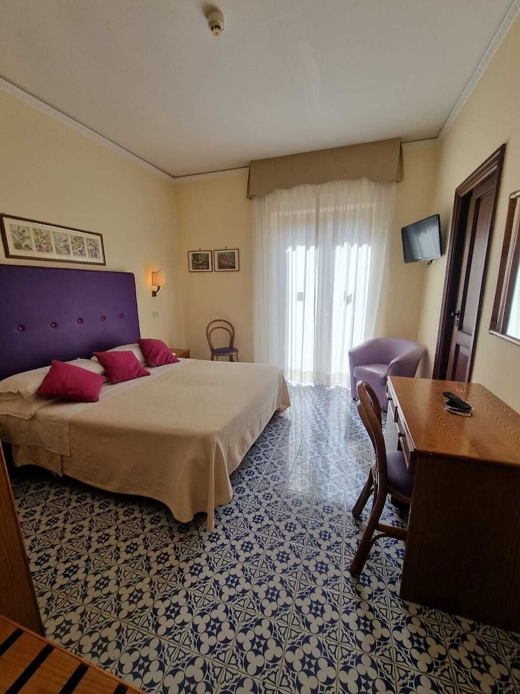 Hotel Girasole 32/55