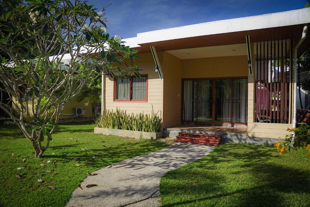 Maikhao Home Garden Bungalow 50/61
