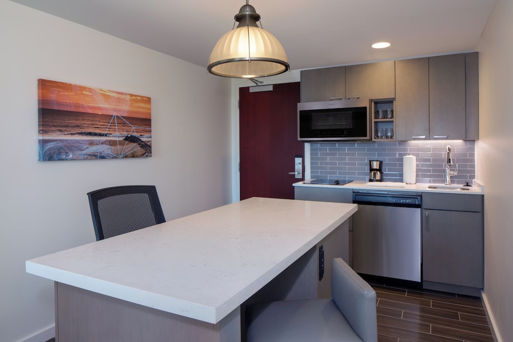 Hyatt Place Ocean City Oceanfront 49/68