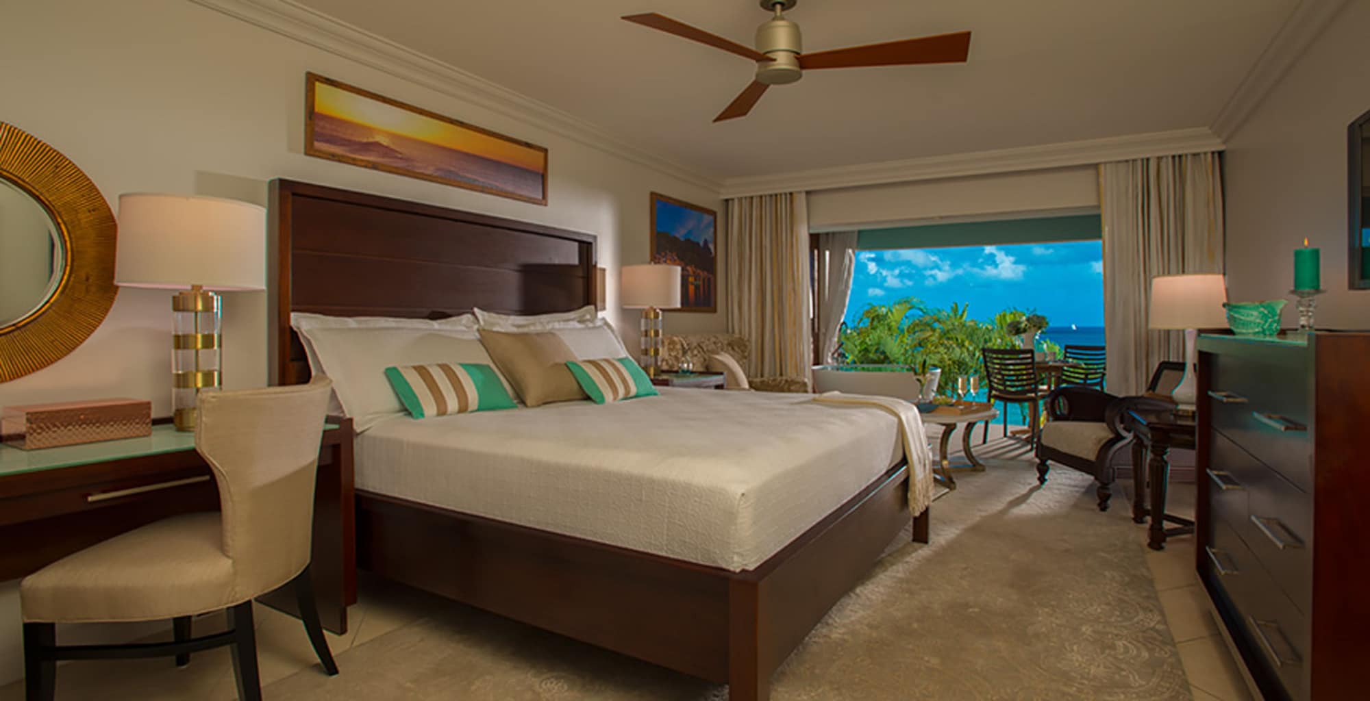 1 Bedroom, Emerald, Junior Suite, King Bed, Ocean View, Club Floor