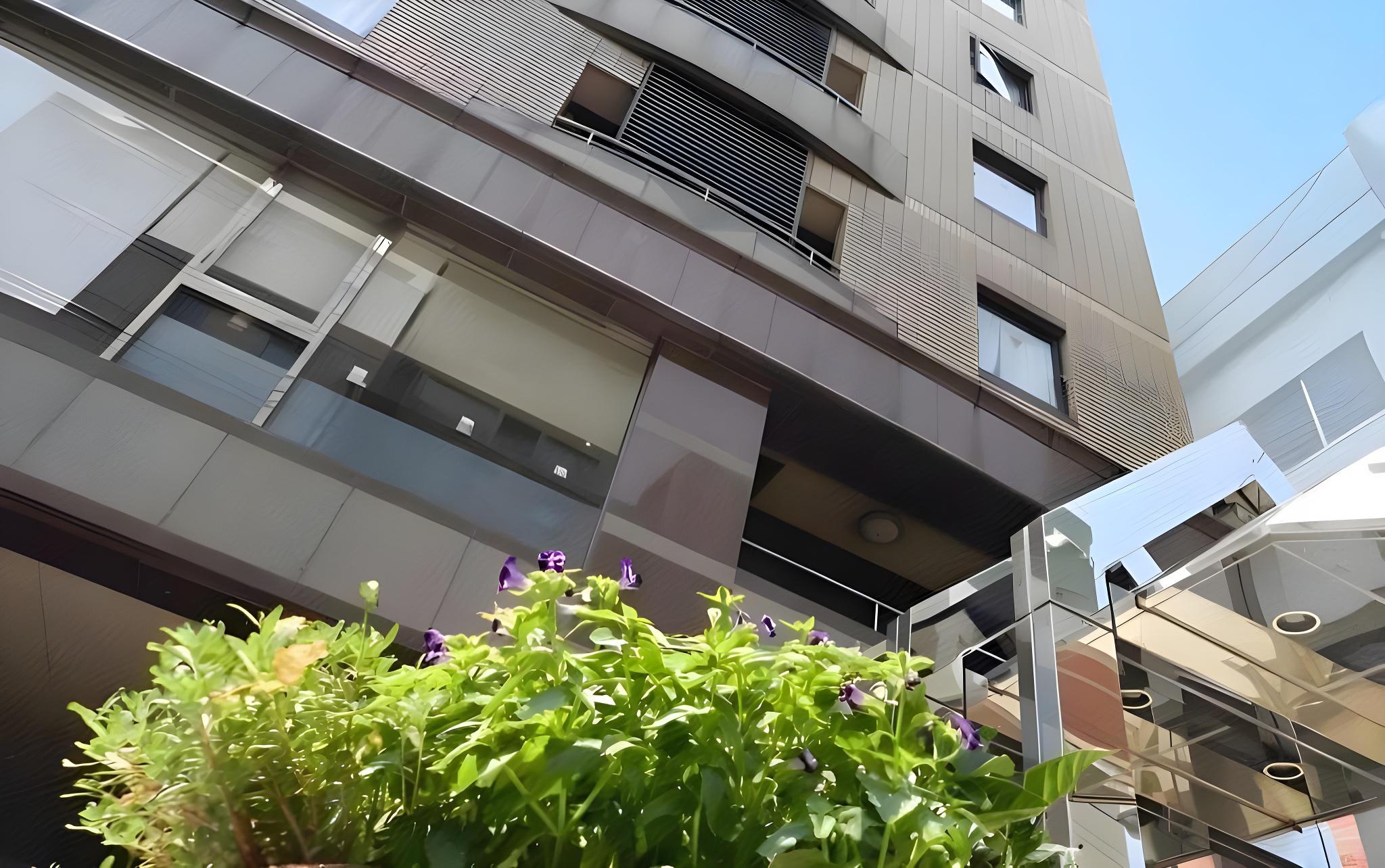Fukuoka Arty Inn 5/53