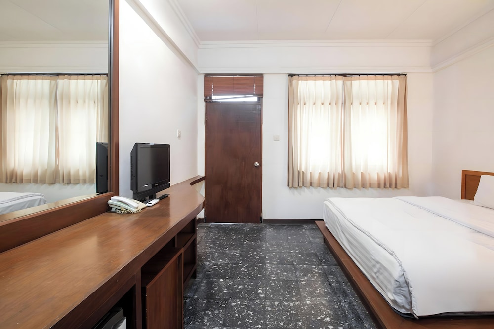 Capital O 93809 Wida Hotel 11/23