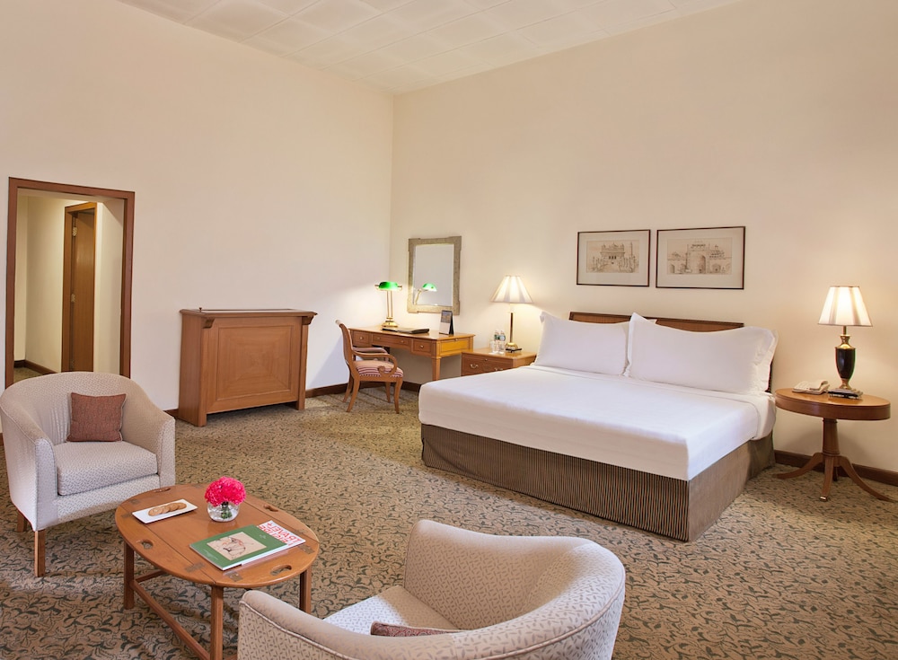 Heritage, King Bed