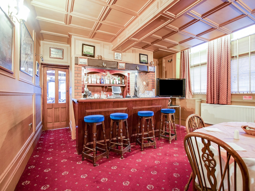 Rowers Hotel 39/48