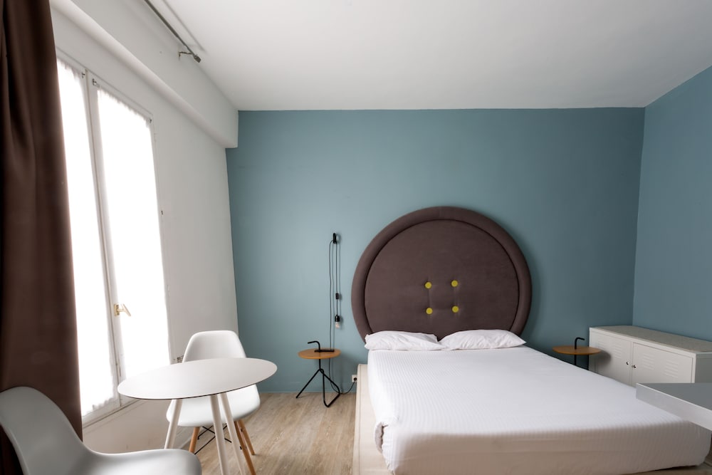 Hotel Eiffel XV 21/45