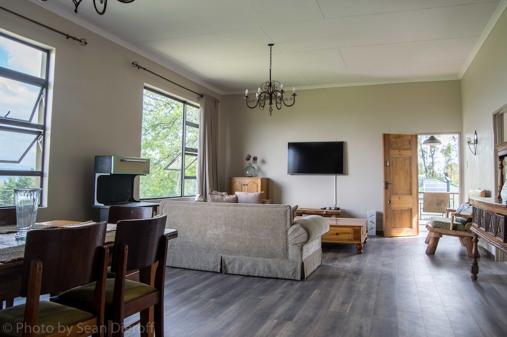 The Fat Mulberry Guesthouse 33/45