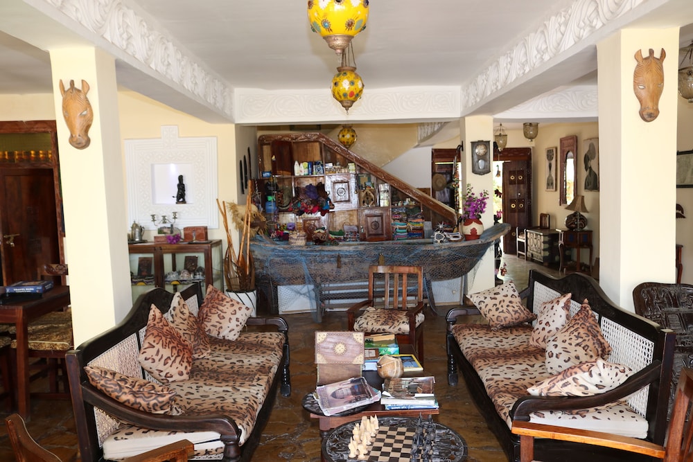 Zanzibar House 28/50