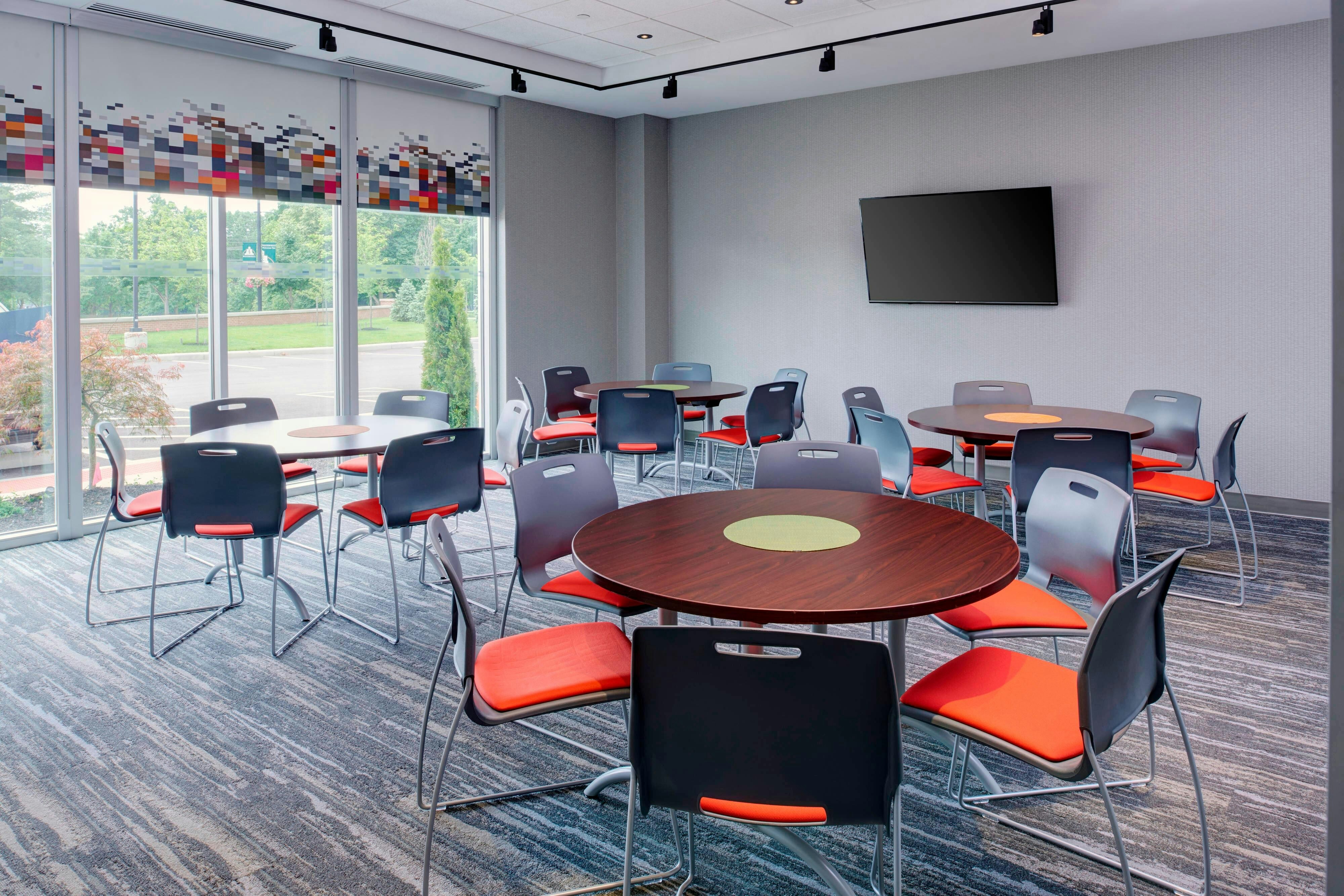 ALOFT COLUMBUS WESTERVILLE 37/47